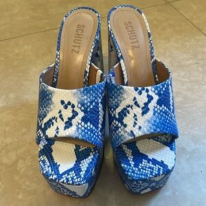 Schutz heels